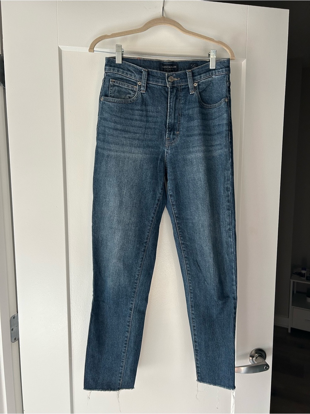 Women’s lucky brand Blue Straight-Leg Jeans